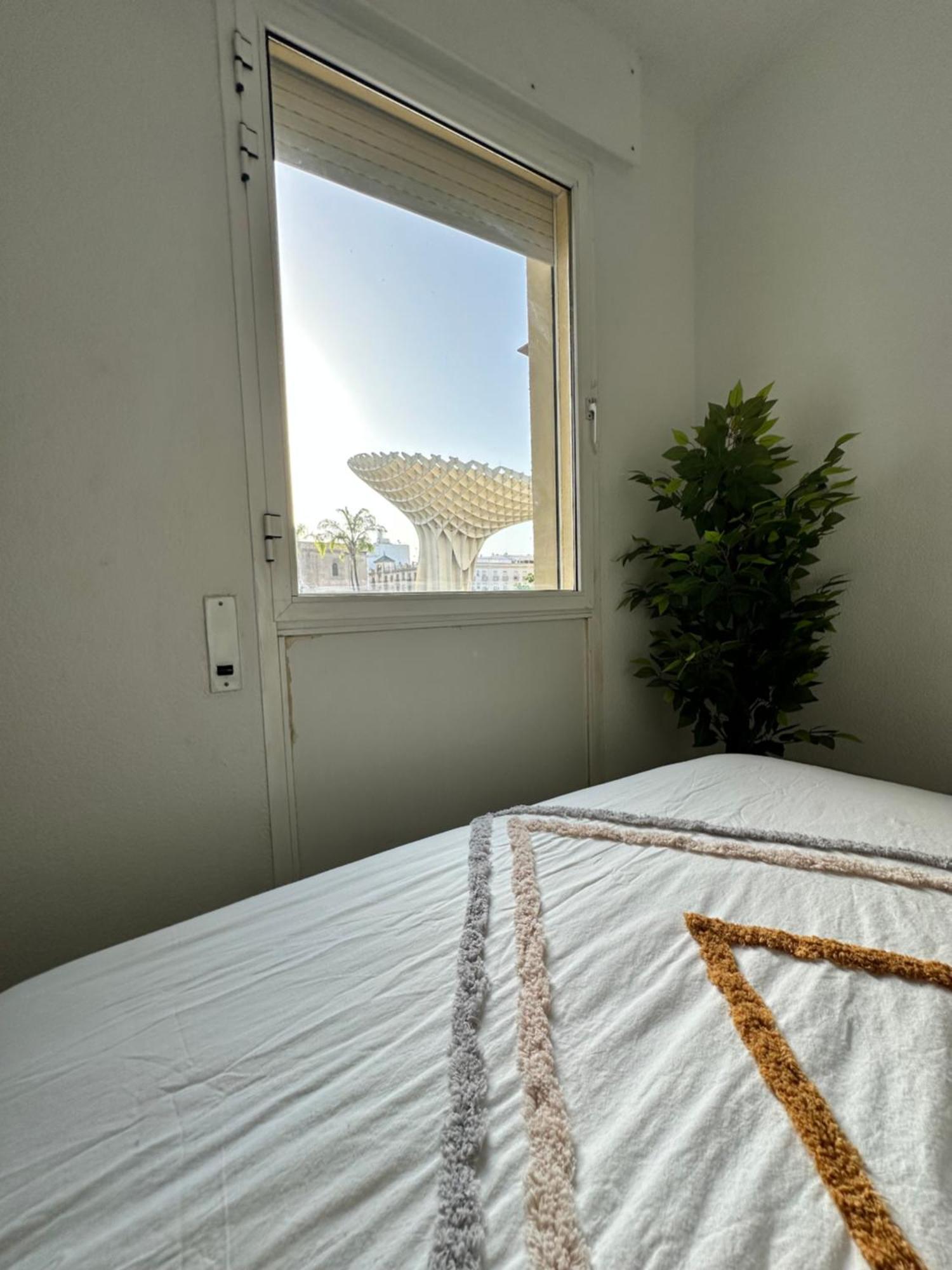 Apartamento Con Vista A Las Setas Севиля Екстериор снимка